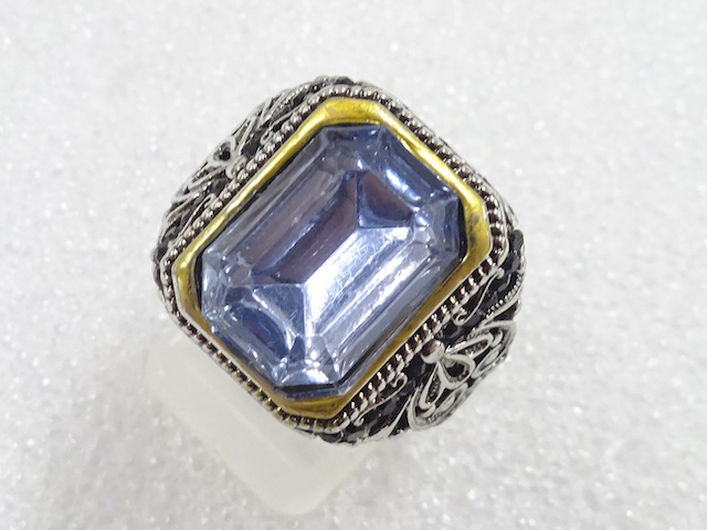 JAPANESE KIMONO / ANTIQUE COLORED STONE RING (SIZE 20)